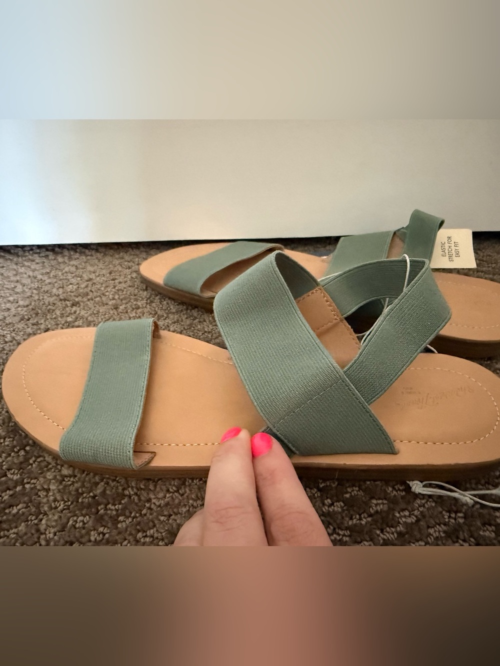 Universal Thread Green Sandals - Picture 2 of 4
